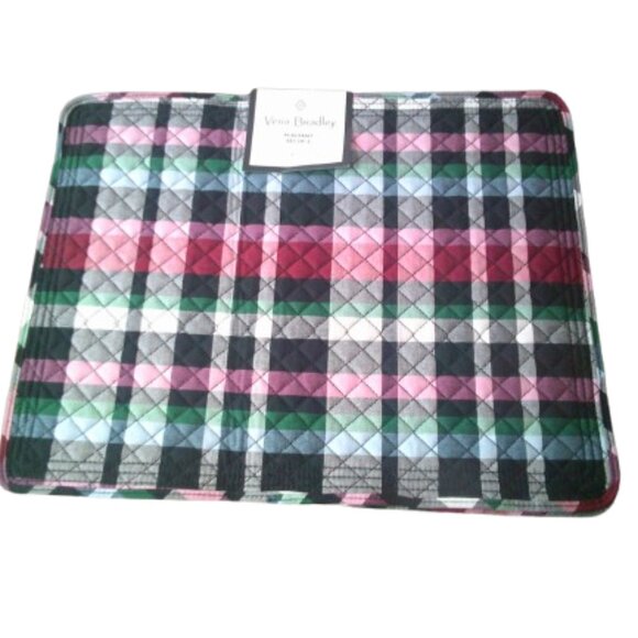 Vera Bradley Placemat Set of 2 (New w/ tags) - Picture 3 of 4